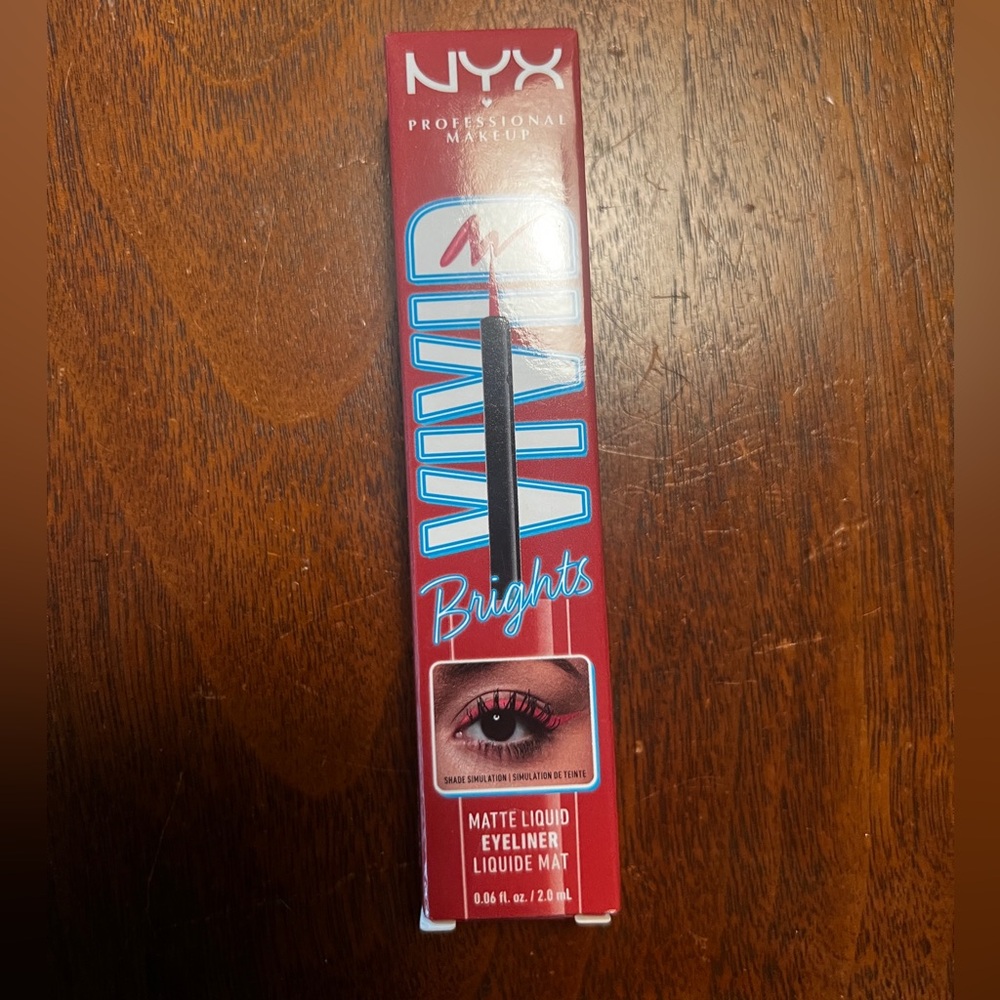 NWT NYX Vivid Brights Colored Liquid Eyeliner - Picture 6 of 7